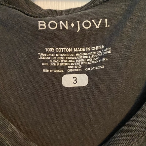 Bon Jovi long Tshirt with Slits Size 3 - Picture 3 of 4